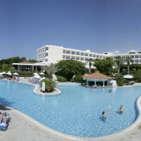 Avanti Hotel Пафос Екстер'єр фото